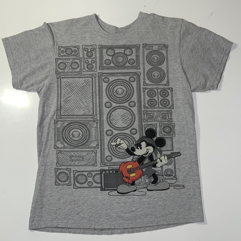 Mickey Mouse graphic T-shirt medium guitar rock metal Mickey